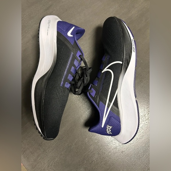 Air Zoom Pegasus 38 \'TCU Horned Frogs\' DJ0855 001